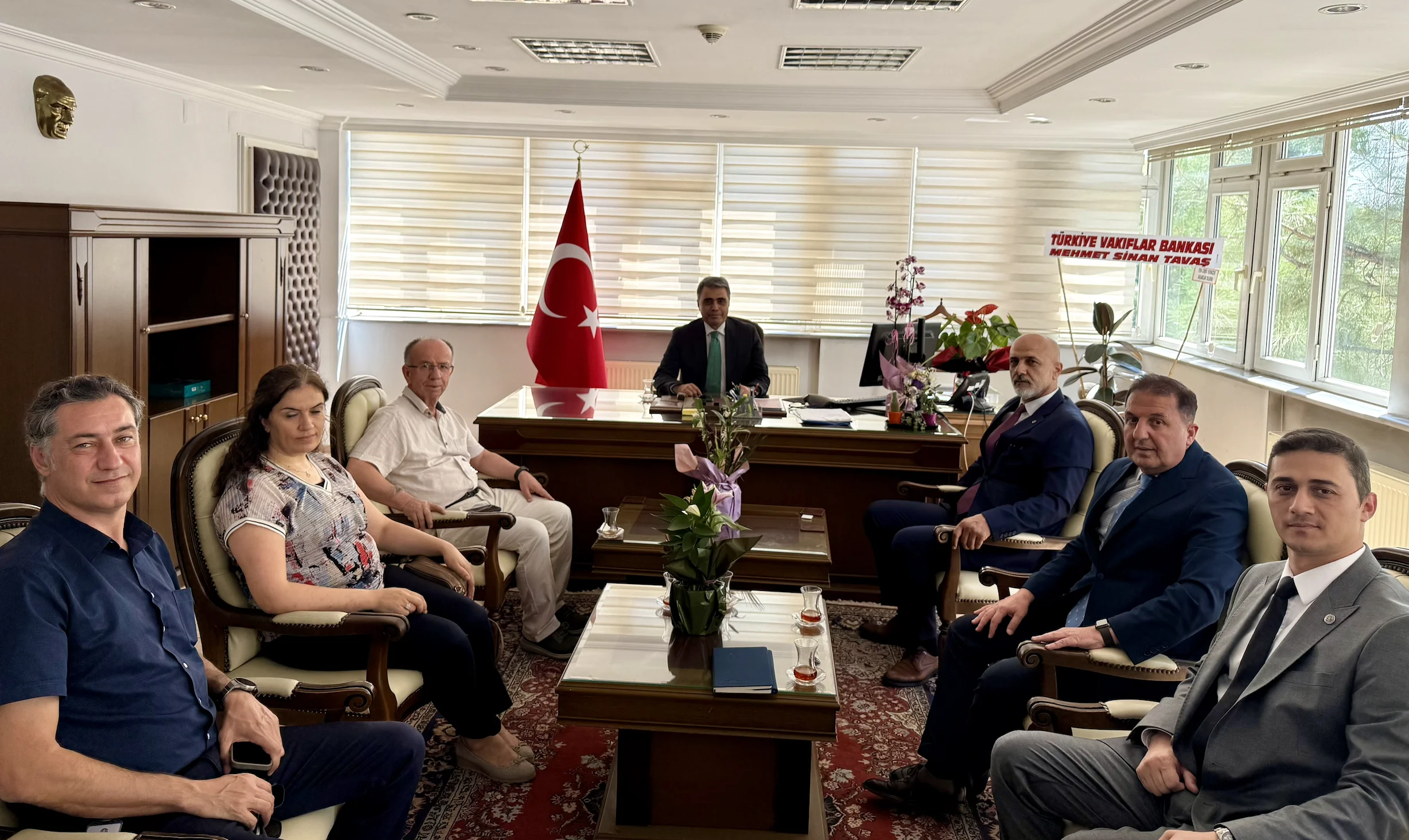 Konya’ya yeni atanan Vali Yardımcımız Sayın İsmail ÇETİNKAYA’ya hayırlı olsun ziyaretinde bulunuldu.